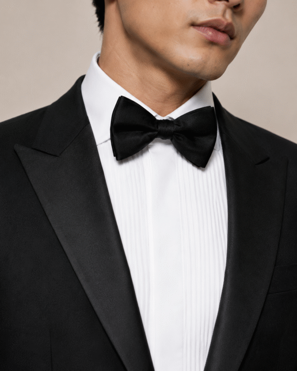 Black Roma Tailored Fit Two-Piece Tuxedo (7) Black Roma Tailored Fit Two-Piece Tuxedo 黑色 Roma 修身剪裁兩件套禮服